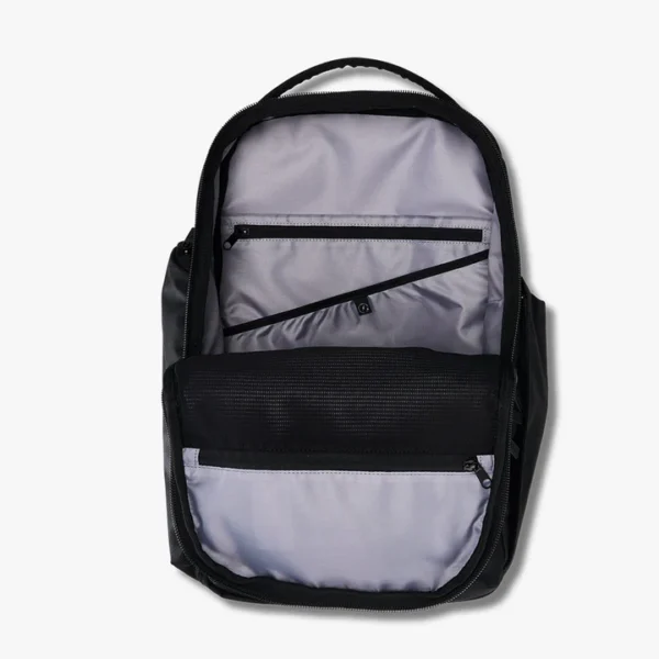 OGIO PACE PRO 25L BACKPACK - Black - Image 4